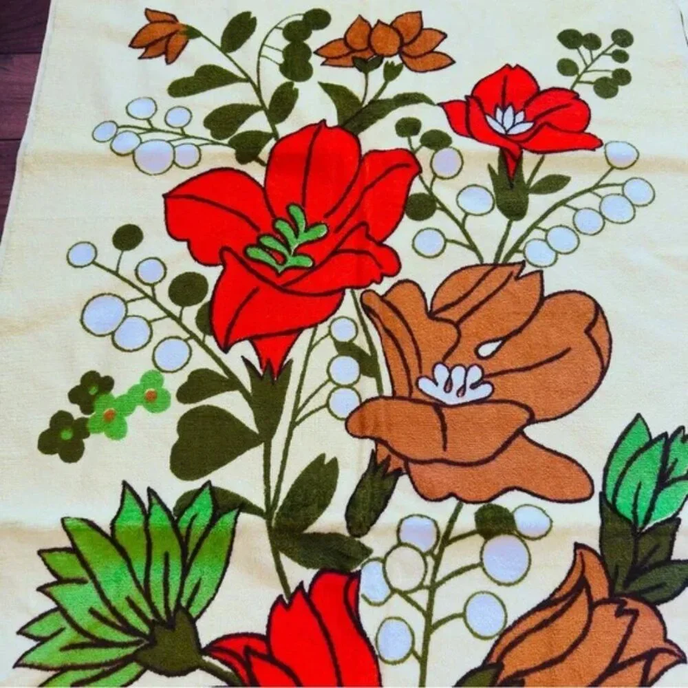 Vintage Panda 2 Bath towels Yellow Floral 100% Cotton New Old Stock 48 x 25